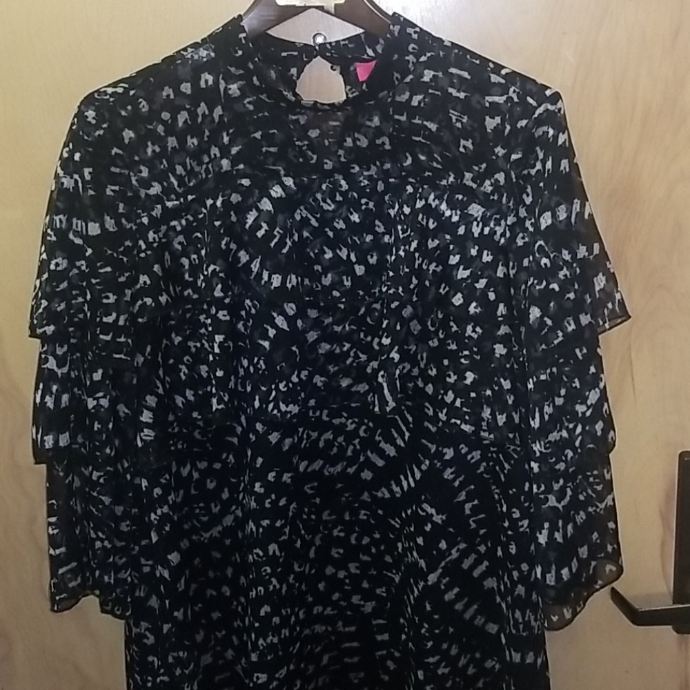 🚨2/$20🚨     WAS. $118  CATHERINE MALANDRINO 10 HIGH NECK MINI SHIFT DRESS